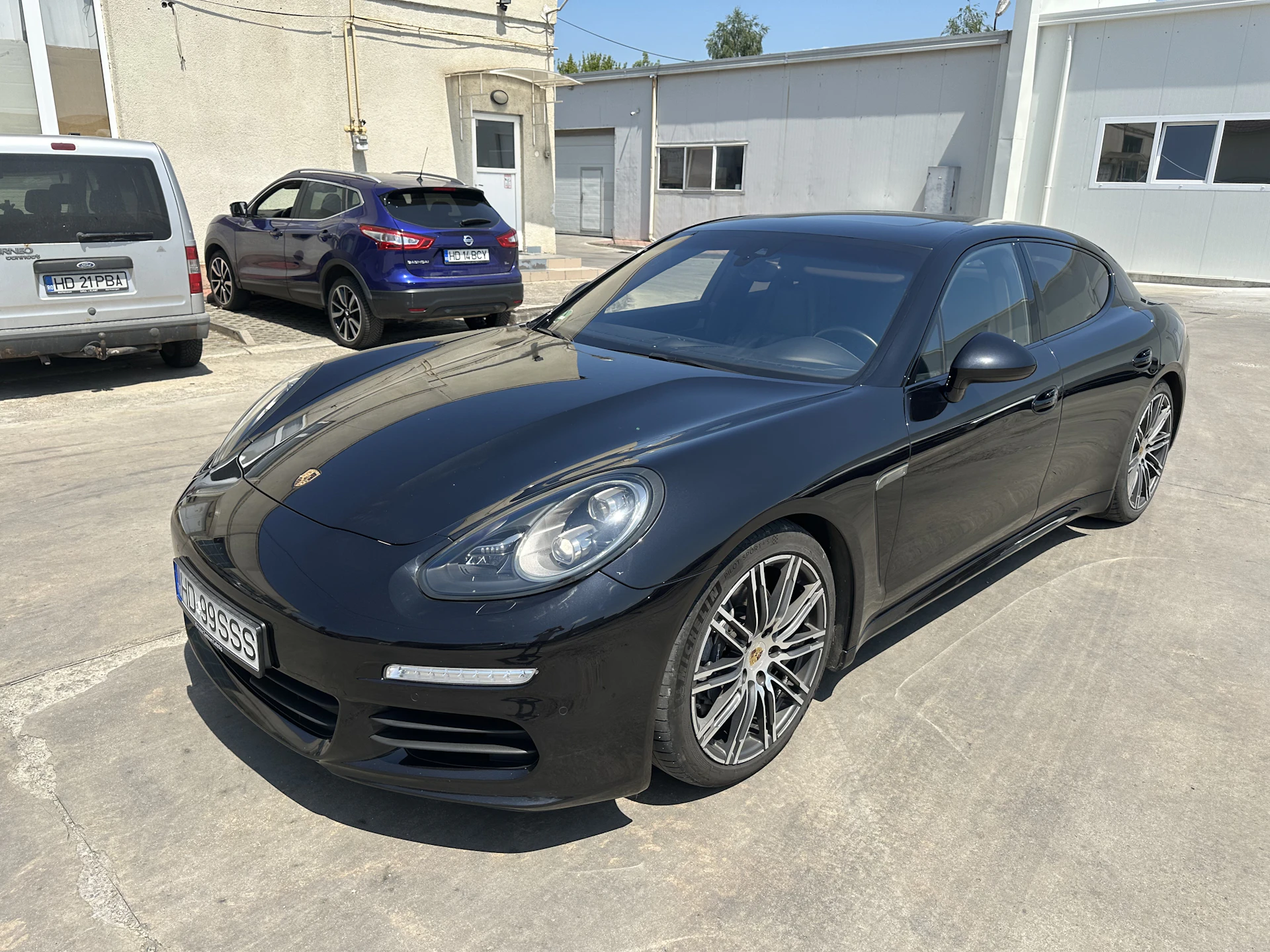 Car Image https://s3-gearspark.s3.amazonaws.com/uploads/user/100126/836393f894ae4feb9abb83bf9d74f722.webp