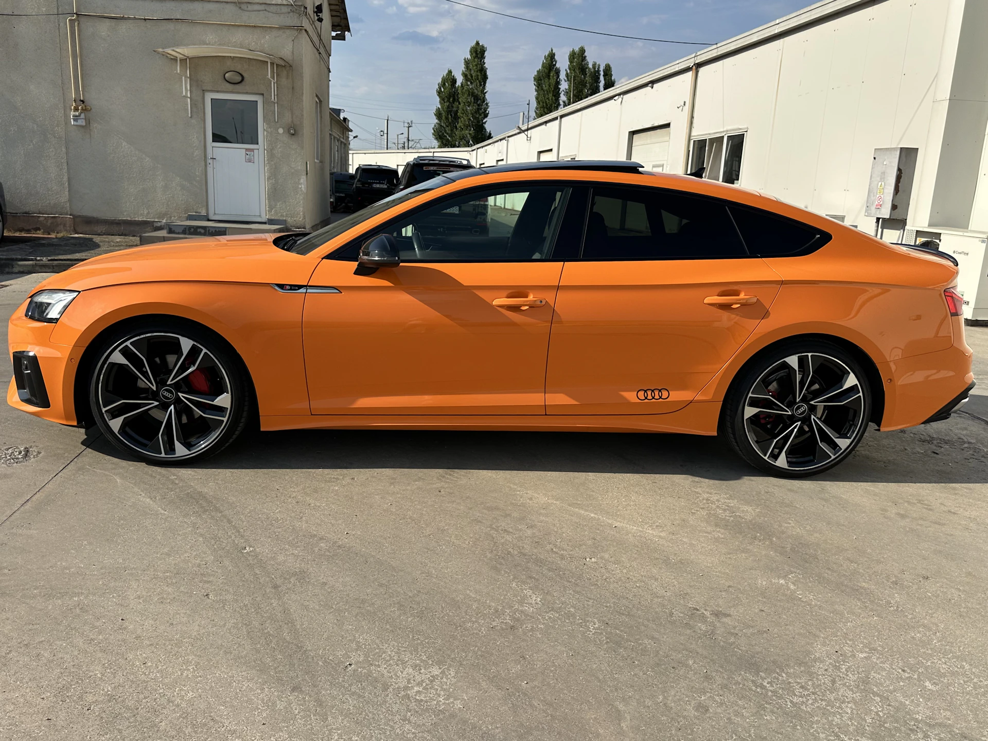 Car Image https://s3-gearspark.s3.amazonaws.com/uploads/user/100127/19d3bcf275854e9daa039b4e38ba7197.webp