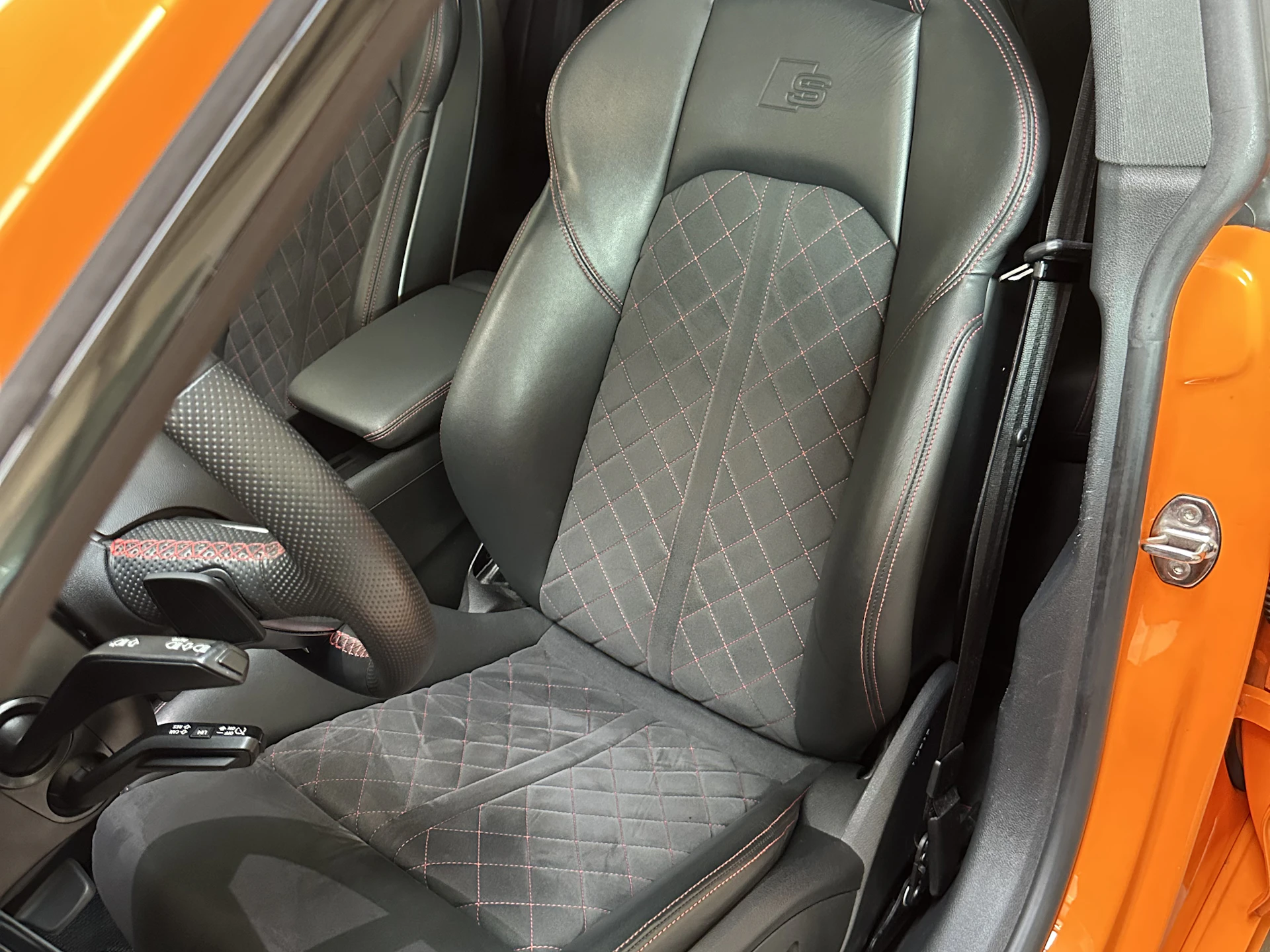 Car Image https://s3-gearspark.s3.amazonaws.com/uploads/user/100127/202f081cd52d45049b28234d99cb5acb.webp