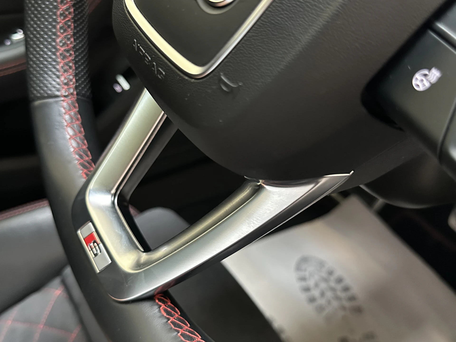 Car Image https://s3-gearspark.s3.amazonaws.com/uploads/user/100127/b90d2bb6ebe8405da2ea9ed0b63d9ec6.webp