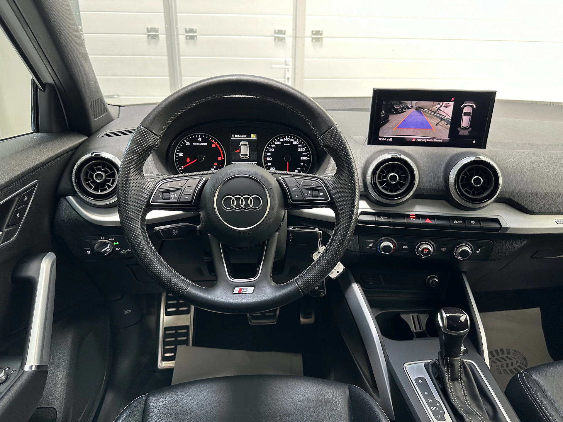Car Image https://s3-gearspark.s3.amazonaws.com/uploads/user/100128/107d7fc7541b407a80961c5e87ee3d97.webp