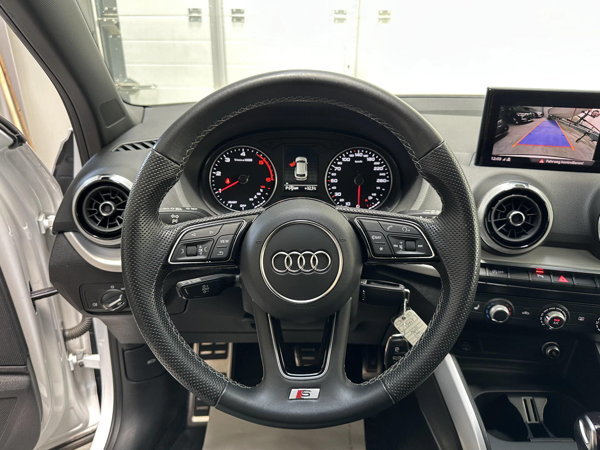 Car Image https://s3-gearspark.s3.amazonaws.com/uploads/user/100128/1dff35fbc89f4520bbb9db4db1444f86.webp