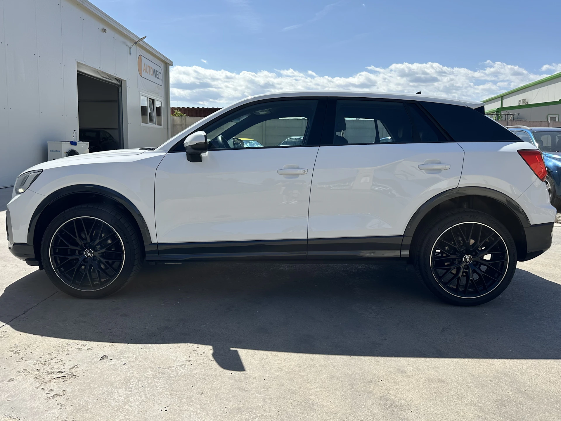 Car Image https://s3-gearspark.s3.amazonaws.com/uploads/user/100128/43e5afbacc9848ab8ddb24536853859c.webp