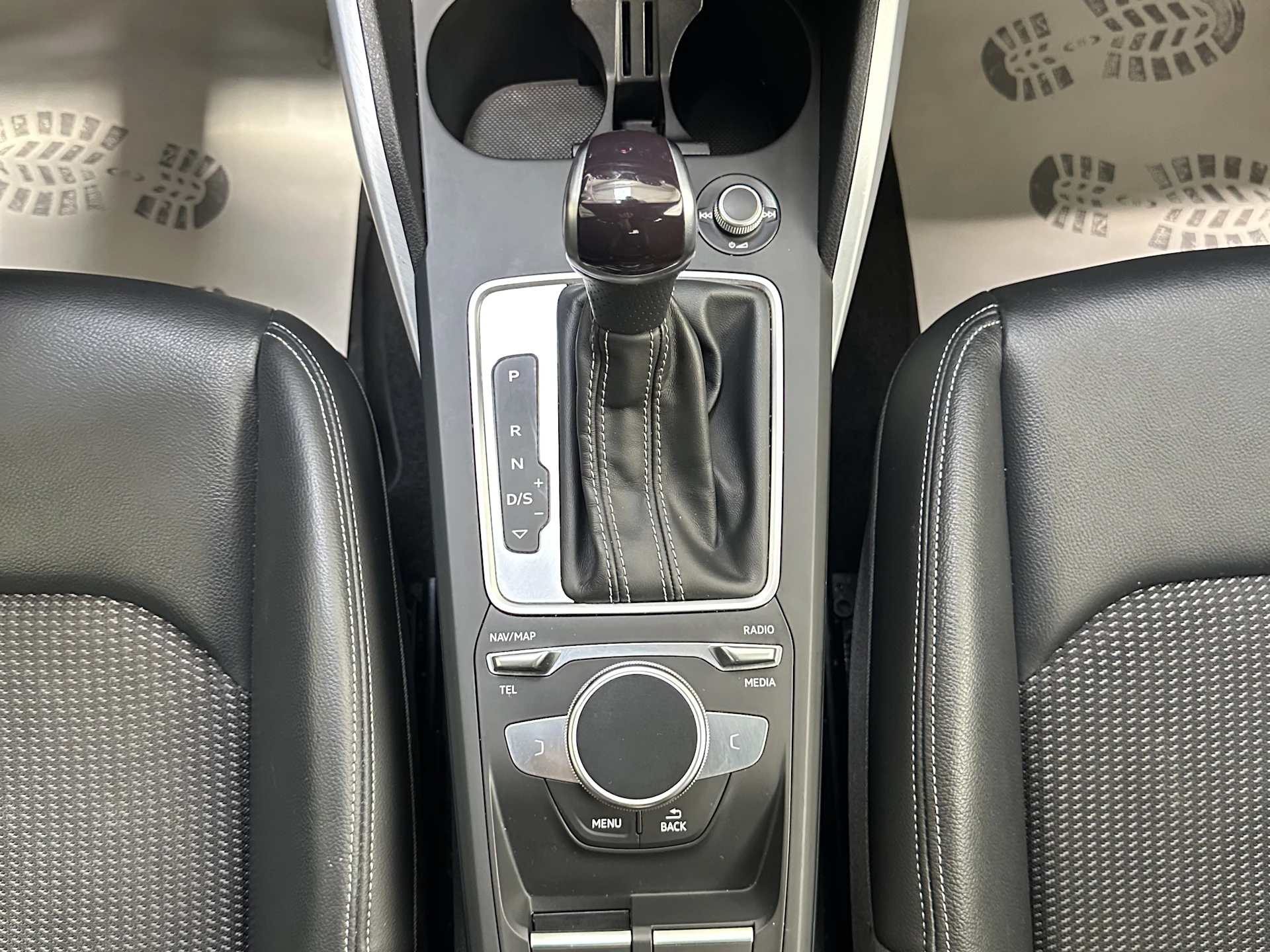Car Image https://s3-gearspark.s3.amazonaws.com/uploads/user/100128/88fc5ed063034300871b37fe351fa081.webp