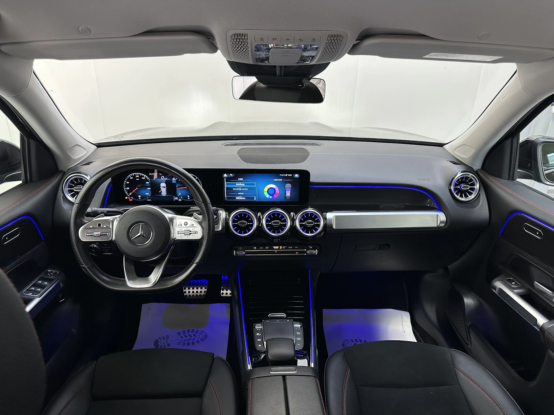 Car Image https://s3-gearspark.s3.amazonaws.com/uploads/user/100130/25501fd44b414536a210fc33da63c4ce.webp
