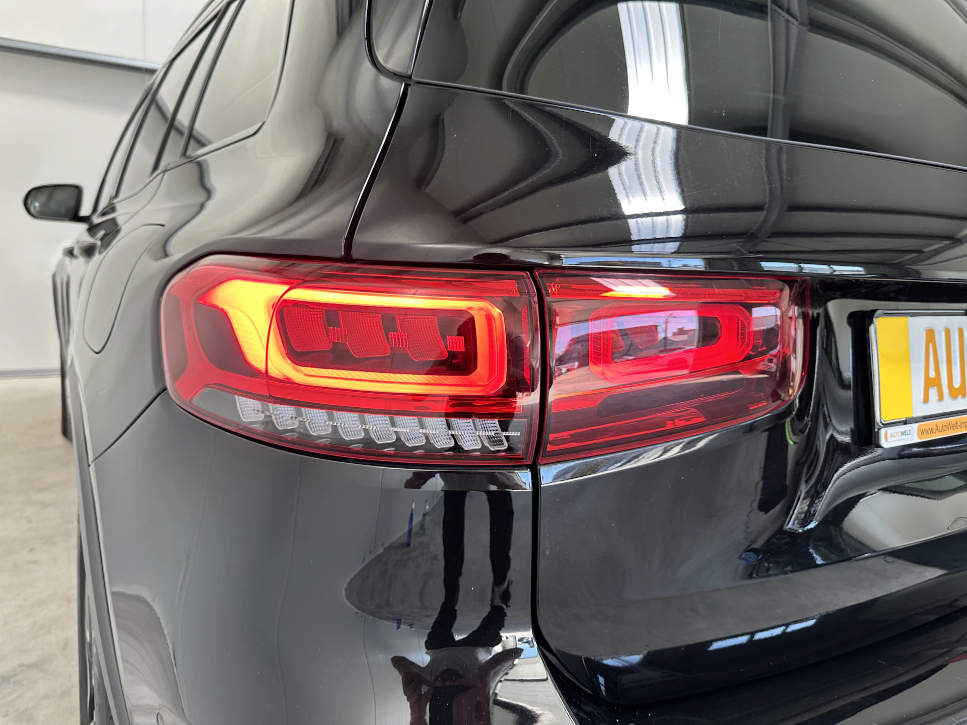 Car Image https://s3-gearspark.s3.amazonaws.com/uploads/user/100130/d5f1723c8ce64ea5a17c3343b85ccdd4.webp