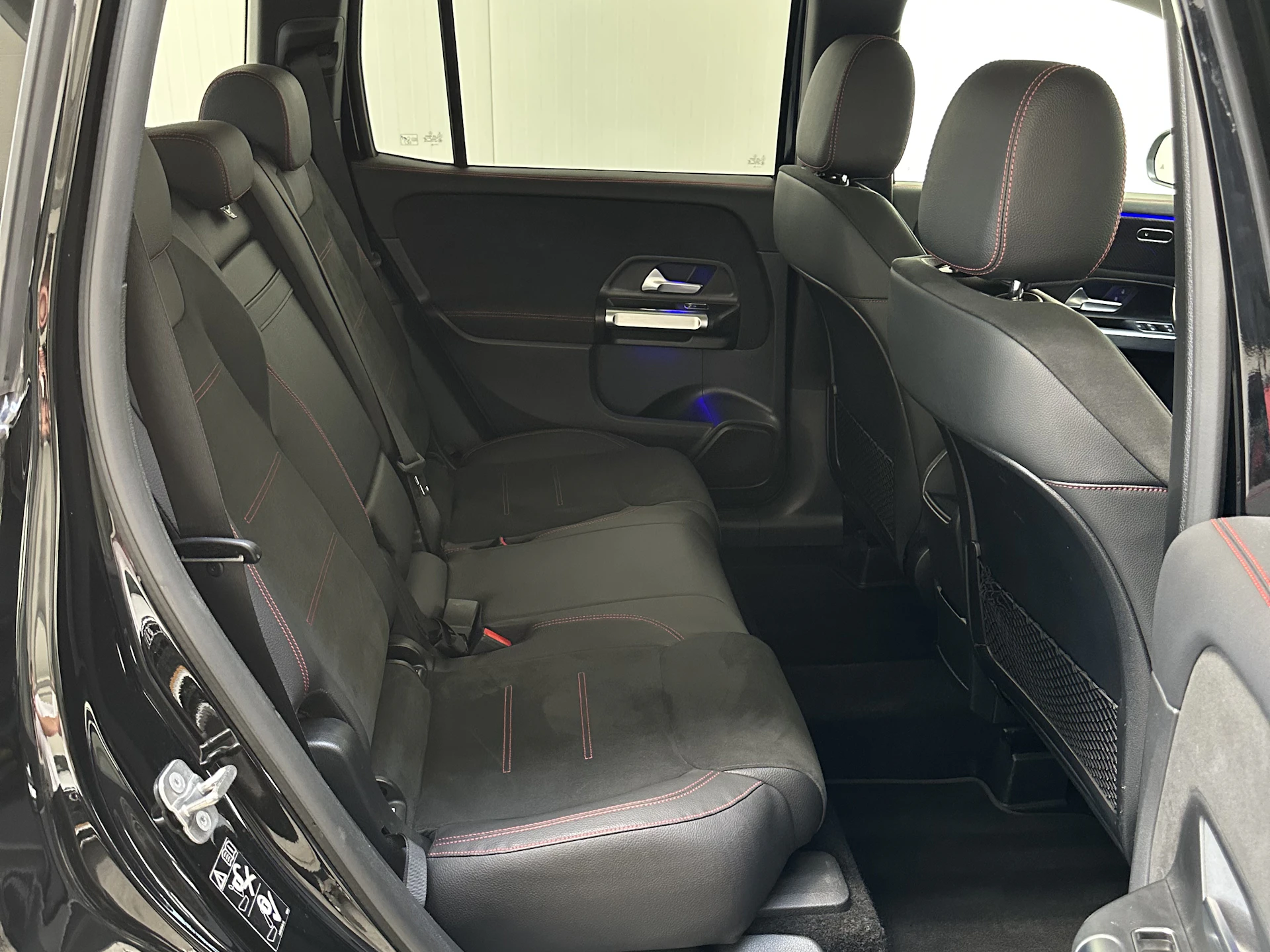 Car Image https://s3-gearspark.s3.amazonaws.com/uploads/user/100130/f1d0b83de42b45d0aac14b65e3d293bd.webp