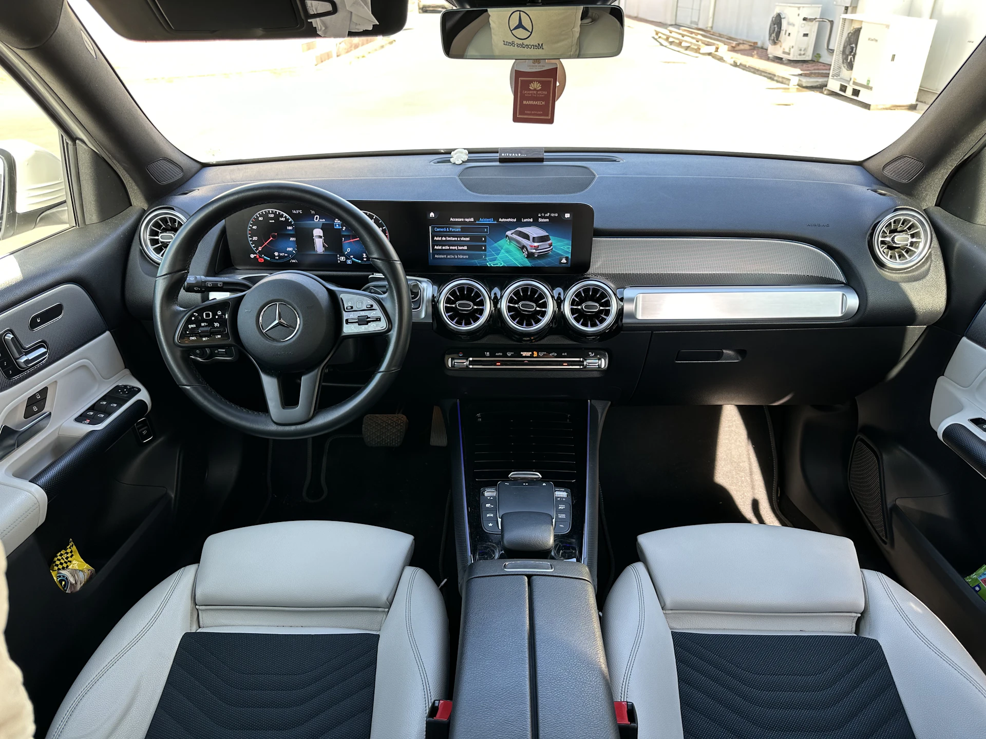 Car Image https://s3-gearspark.s3.amazonaws.com/uploads/user/100131/0d258410a81e45d597c34f8b7caafb60.webp