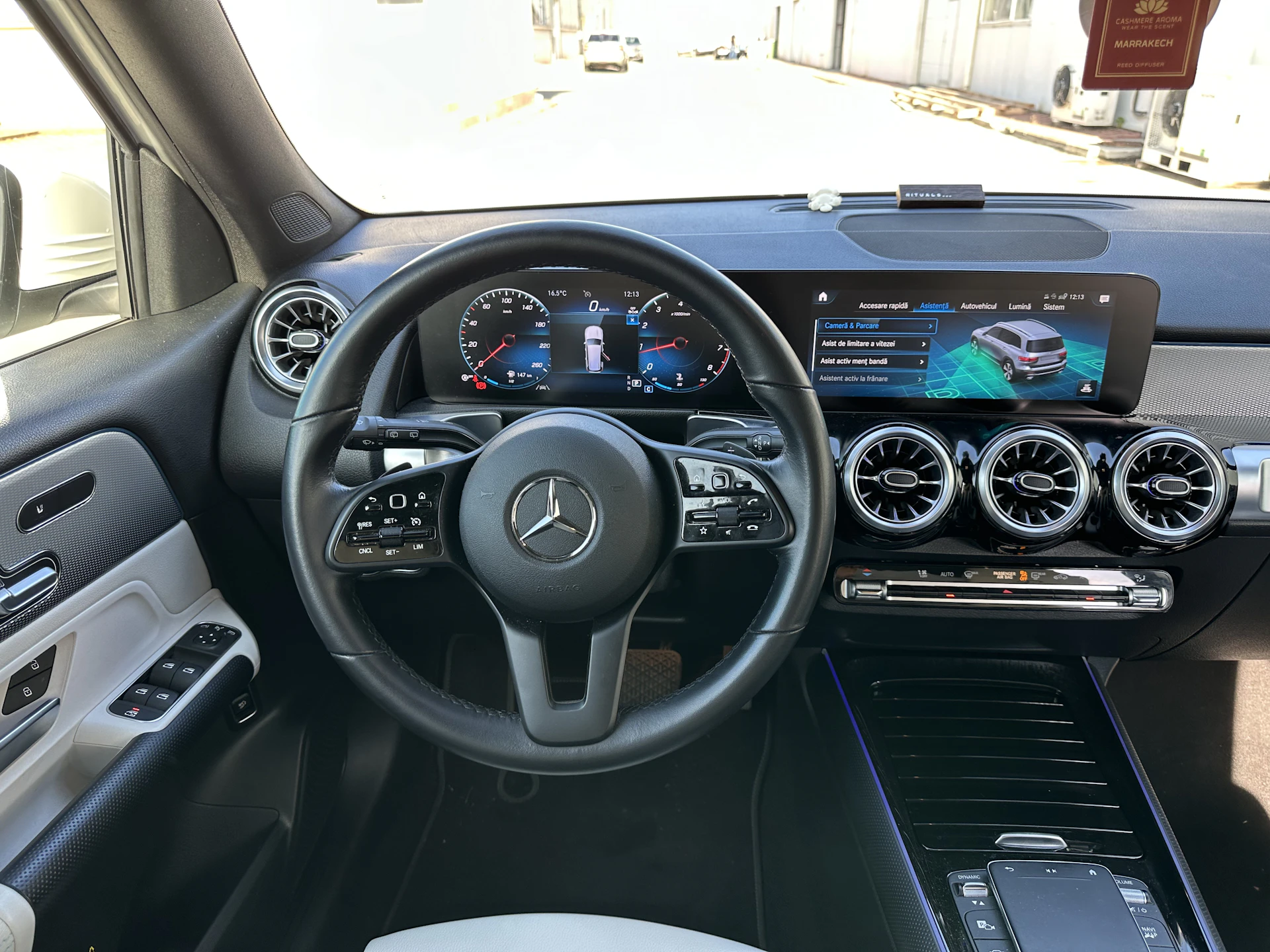Car Image https://s3-gearspark.s3.amazonaws.com/uploads/user/100131/26c10d5457424d4286b73974e536e33b.webp