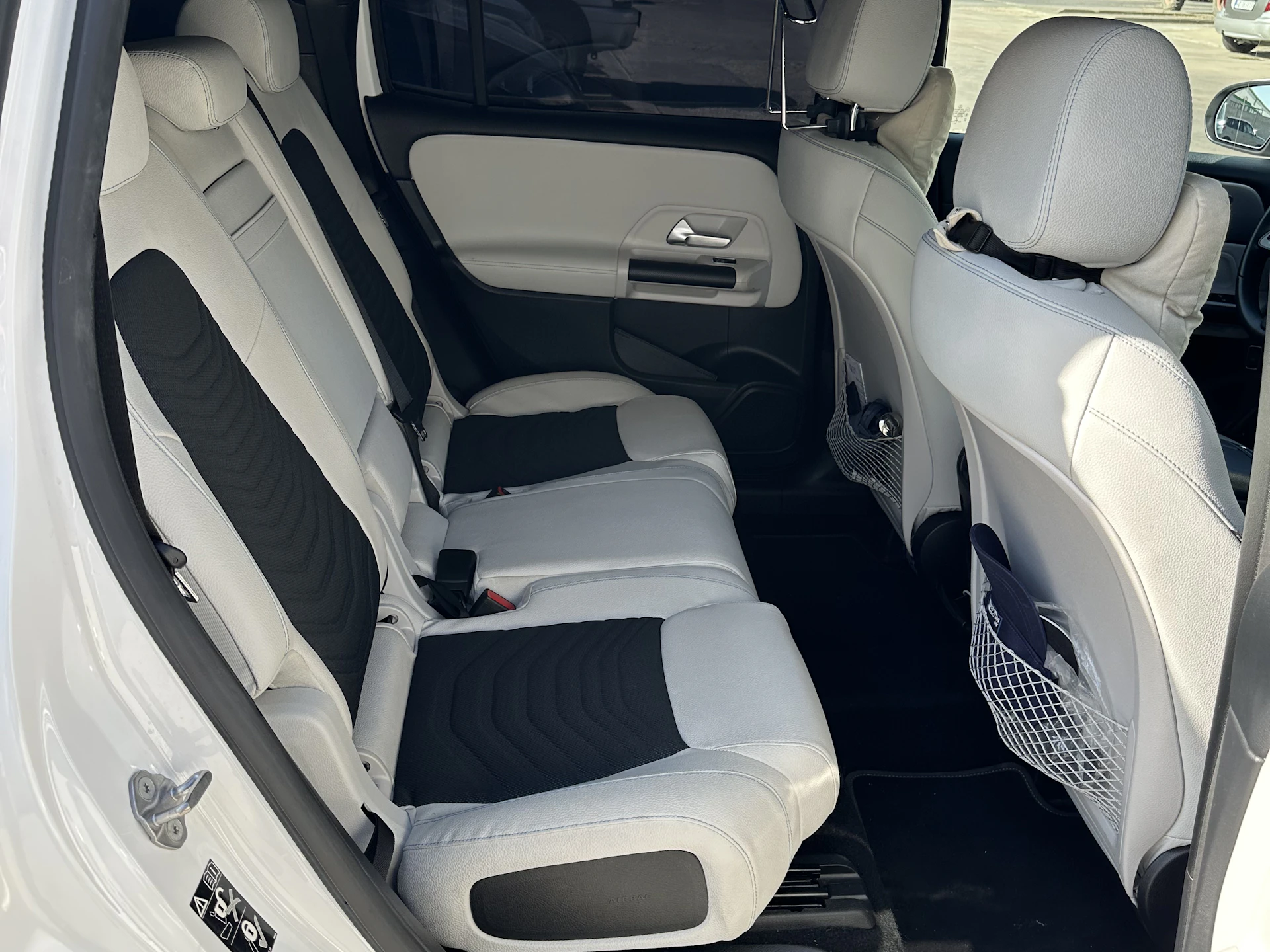 Car Image https://s3-gearspark.s3.amazonaws.com/uploads/user/100131/39087c79380b471cadfa64142407c28b.webp