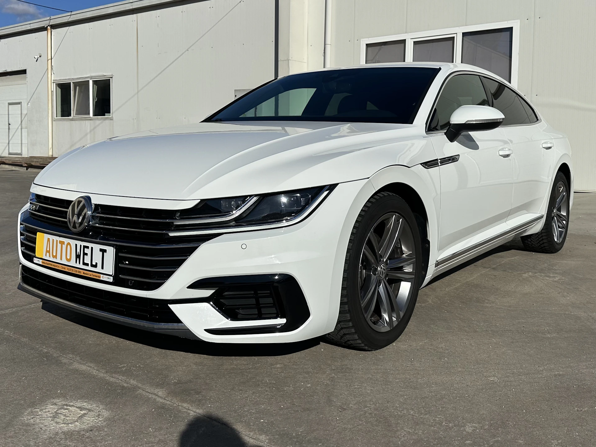 Car Image https://s3-gearspark.s3.amazonaws.com/uploads/user/100132/676a1fa16ef8462291e40cd27c6f1921.webp