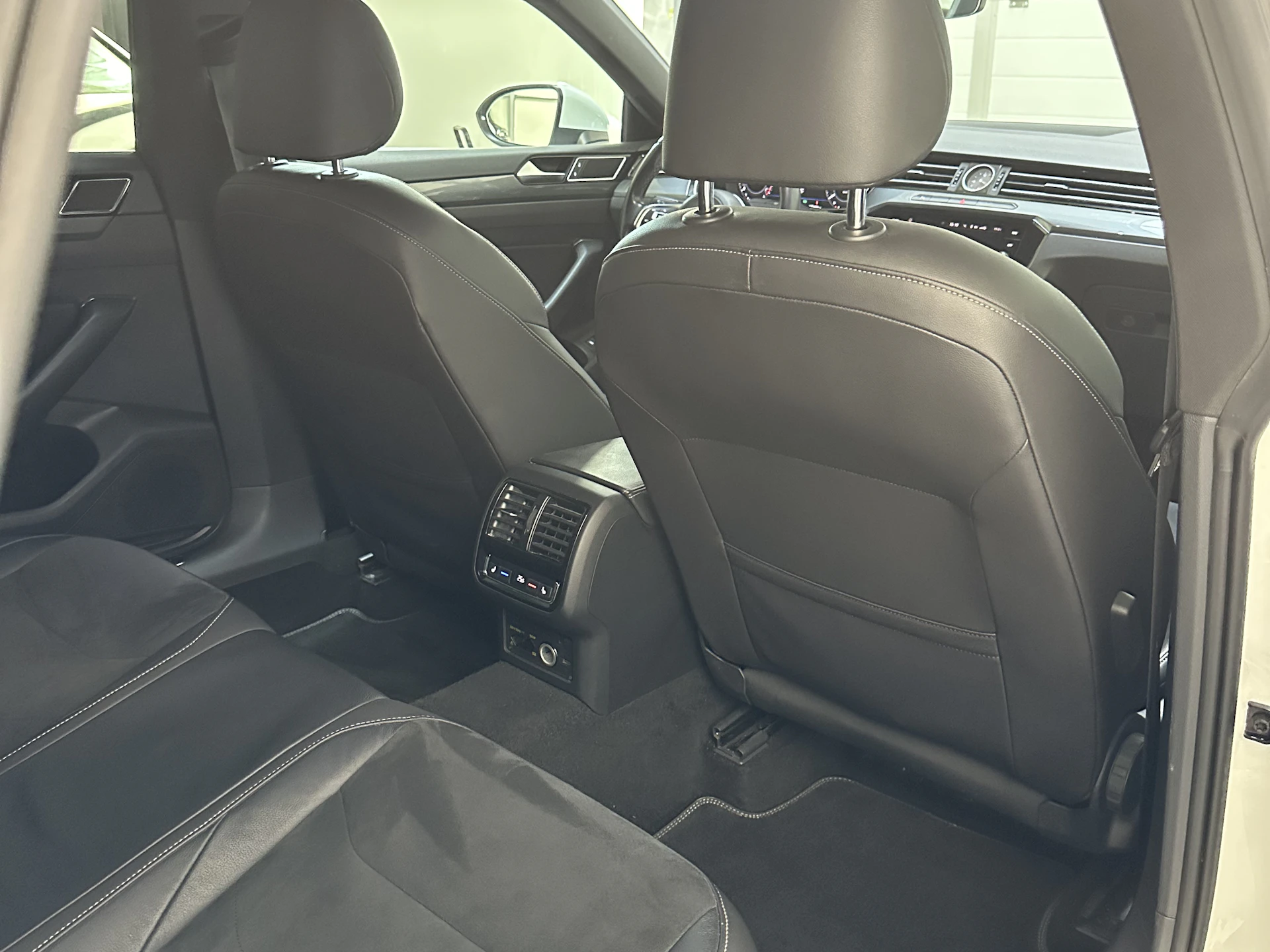 Car Image https://s3-gearspark.s3.amazonaws.com/uploads/user/100132/8d27e3a5739242dd972d52416252a2ce.webp