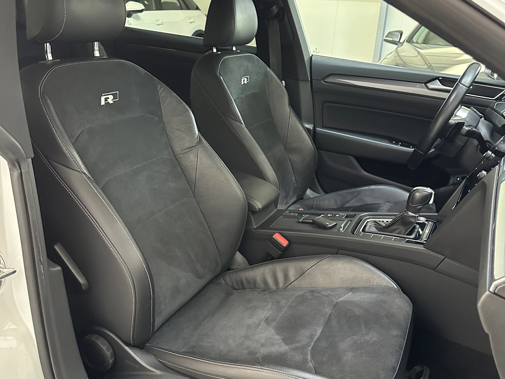 Car Image https://s3-gearspark.s3.amazonaws.com/uploads/user/100132/f007854a28f74cdb80b5913ea55cb52c.webp